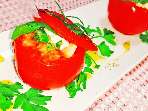 丸ごとトマトの♡クリチカプレーゼ